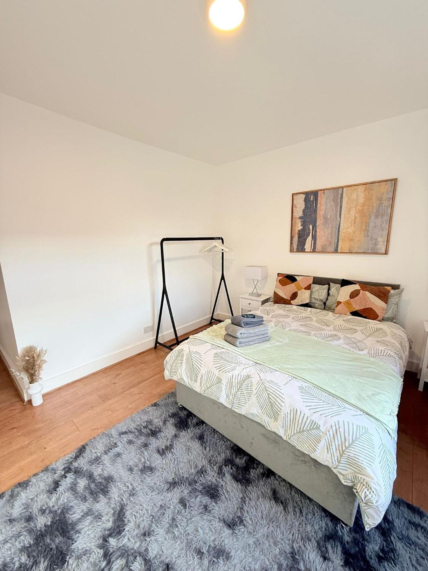 Cricklewood Broadway Guest Home Londra Esterno foto